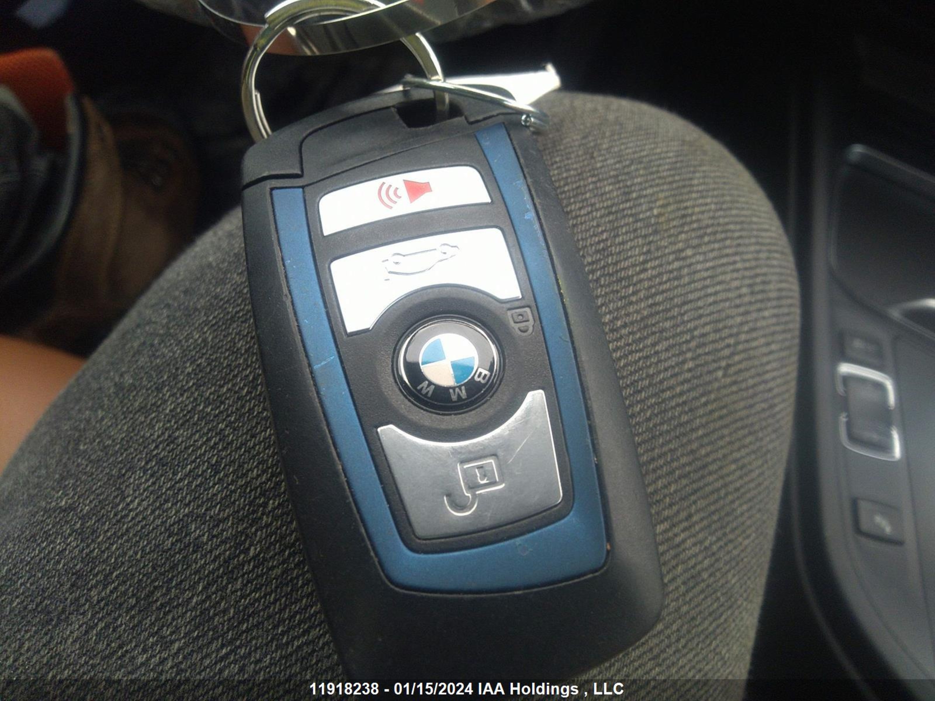 Photo 10 VIN: WBA4W5C08LFJ67973 - BMW 4ER 