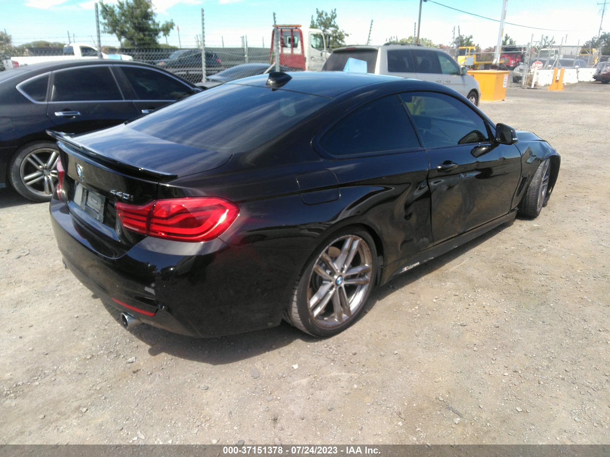 Photo 3 VIN: WBA4W7C51JAB93447 - BMW 4ER 