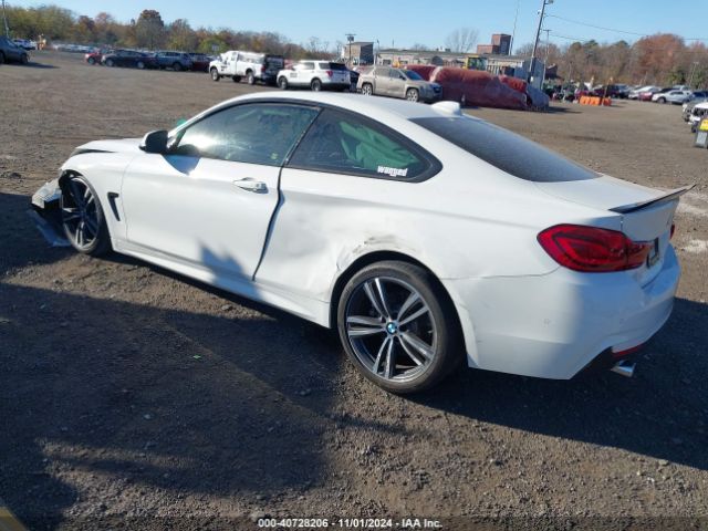 Photo 2 VIN: WBA4W7C55KAG52710 - BMW 440I 