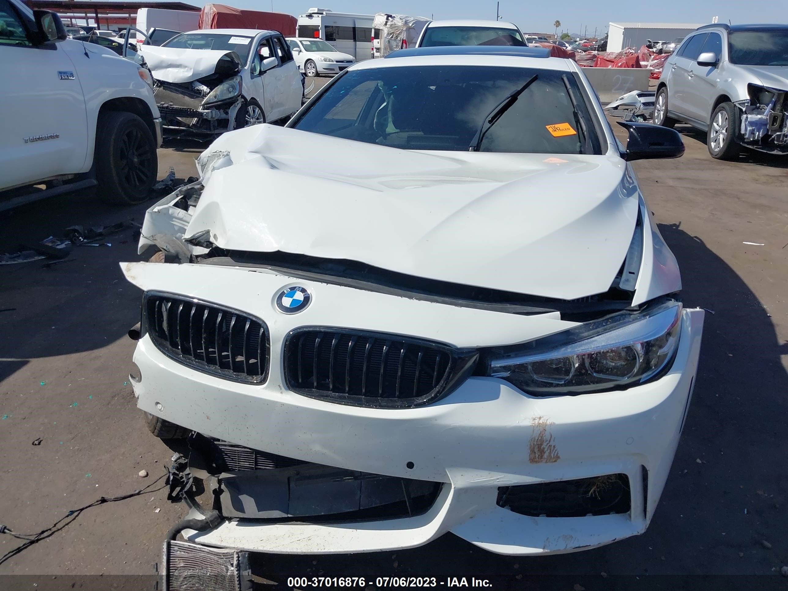 Photo 11 VIN: WBA4W7C58KAG52555 - BMW 4ER 