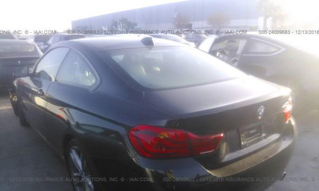 Photo 2 VIN: WBA4W7C5XJAB87629 - BMW 440I 