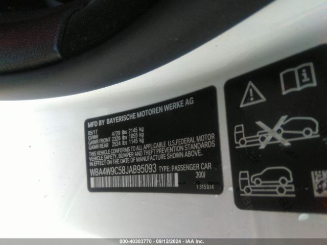 Photo 8 VIN: WBA4W9C58JAB95093 - BMW 440I 