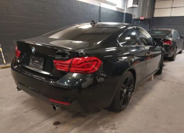 Photo 3 VIN: WBA4W9C5XKAF94069 - BMW 440I 