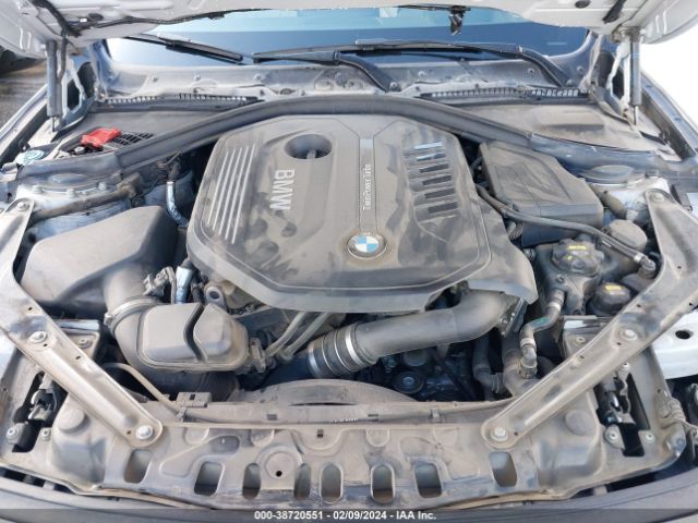 Photo 9 VIN: WBA4Z5C5XJEA32907 - BMW 440I 