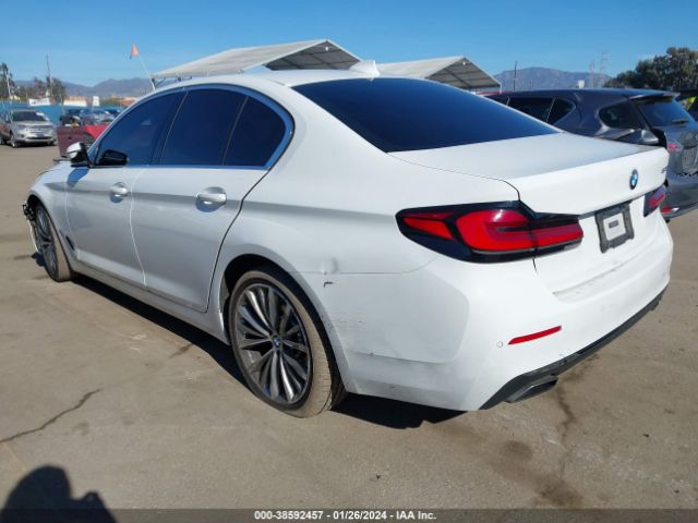 Photo 2 VIN: WBA53BH02MCF33193 - BMW 530I 