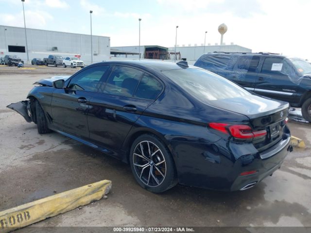 Photo 2 VIN: WBA53BH02NWX41863 - BMW 530I 