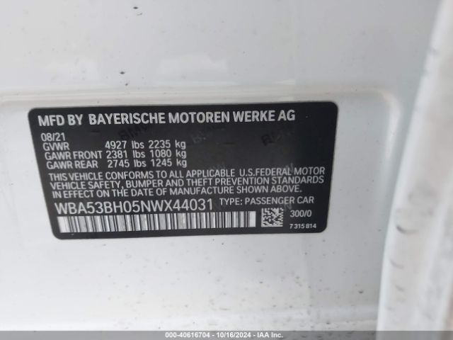 Photo 8 VIN: WBA53BH05NWX44031 - BMW 530I 