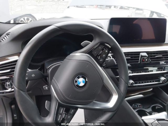 Photo 6 VIN: WBA53BH05PCN28040 - BMW 530I 