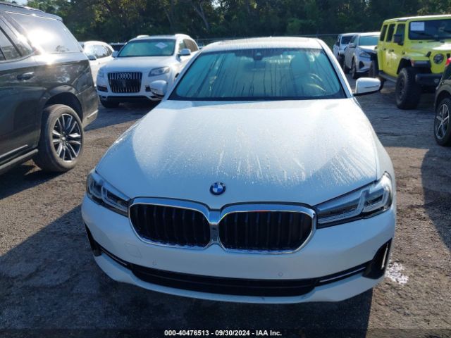 Photo 5 VIN: WBA53BH08MCF06077 - BMW 530I 