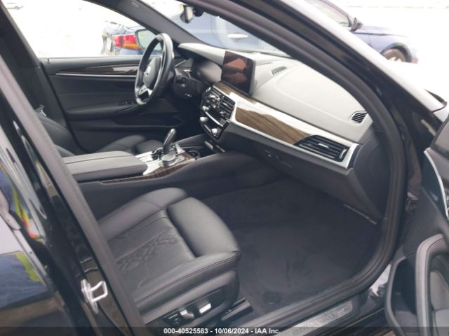 Photo 4 VIN: WBA53BH09NCJ21397 - BMW 530I 