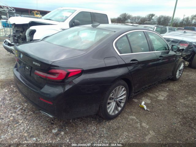 Photo 3 VIN: WBA53BH09PWX98032 - BMW 530I 