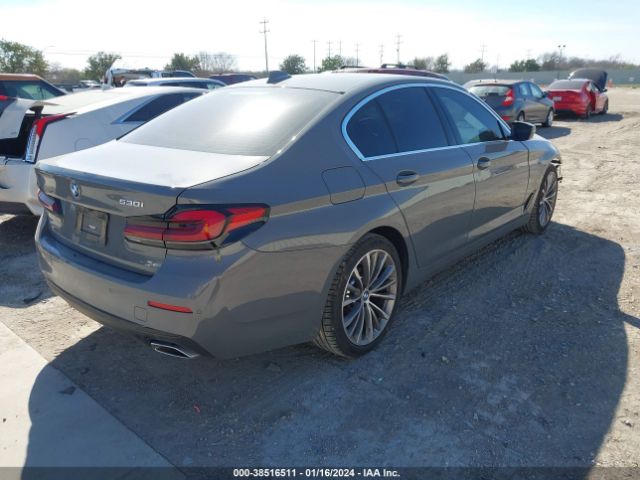 Photo 3 VIN: WBA53BH0XNCK99853 - BMW 530I 