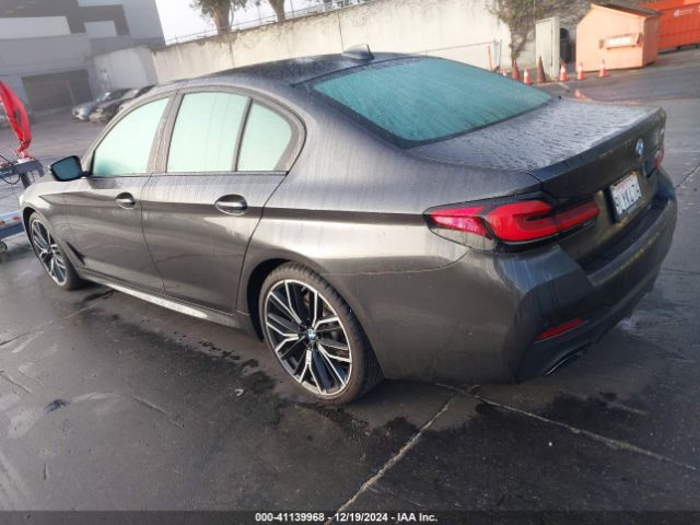 Photo 2 VIN: WBA53BJ00MWX01015 - BMW 540I 