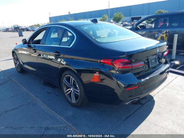 Photo 2 VIN: WBA53BJ02MWX00318 - BMW 540I 