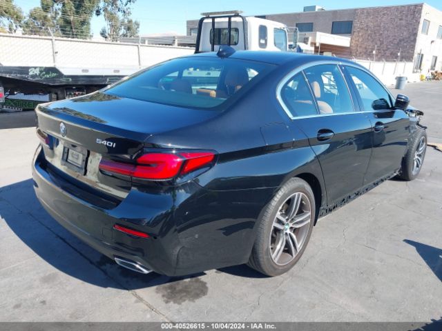 Photo 3 VIN: WBA53BJ02MWX00318 - BMW 540I 