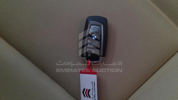 Photo 4 VIN: WBA5A3101FD748810 - BMW 520 I 