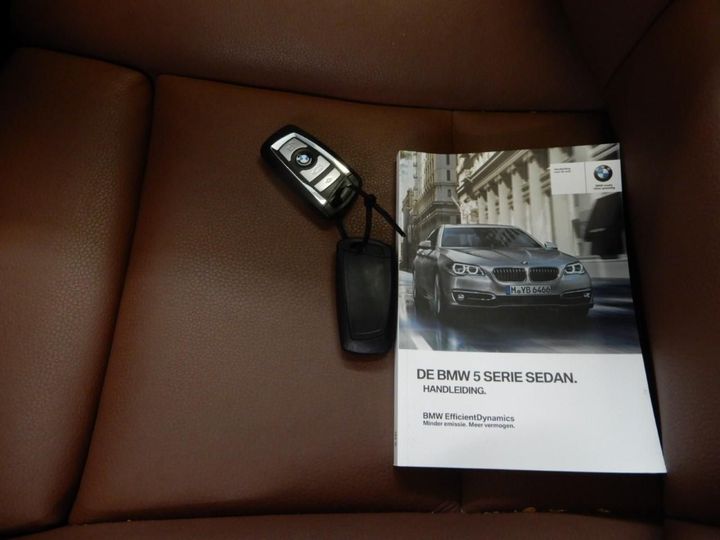 Photo 15 VIN: WBA5A31020G311999 - BMW 5 SERIE SEDAN 