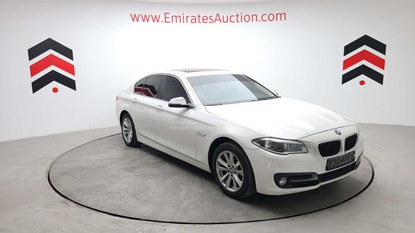 Photo 19 VIN: WBA5A3103FD749358 - BMW 520 