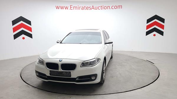 Photo 6 VIN: WBA5A3103FD749358 - BMW 520 