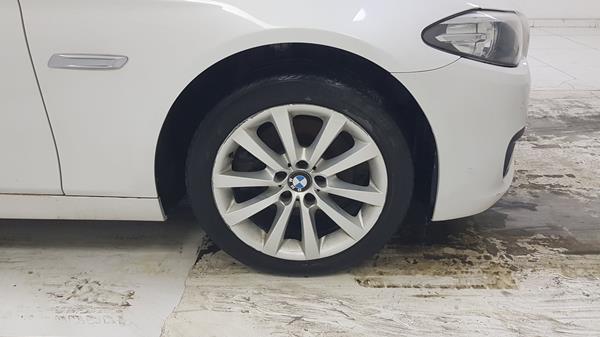 Photo 29 VIN: WBA5A3106FD744929 - BMW 520 I 