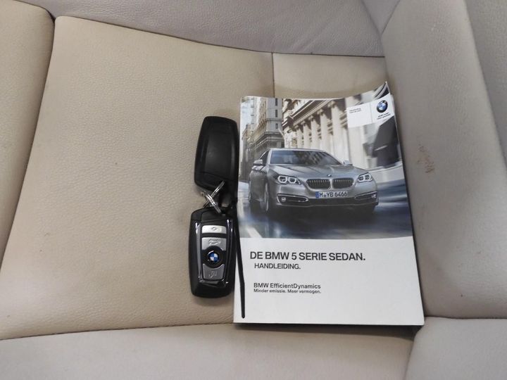 Photo 10 VIN: WBA5A31070G307205 - BMW 5 SERIE SEDAN 