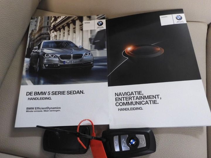 Photo 15 VIN: WBA5A51040G602239 - BMW 5 SERIE SEDAN 