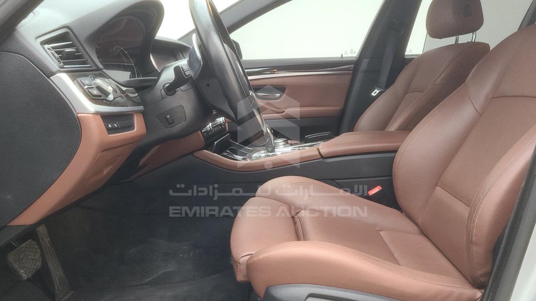 Photo 22 VIN: WBA5A5104GG177339 - BMW 528 