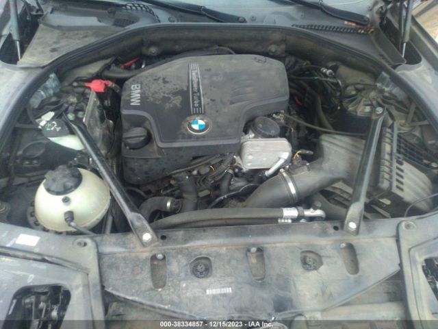 Photo 9 VIN: WBA5A5C50ED020723 - BMW 528I 