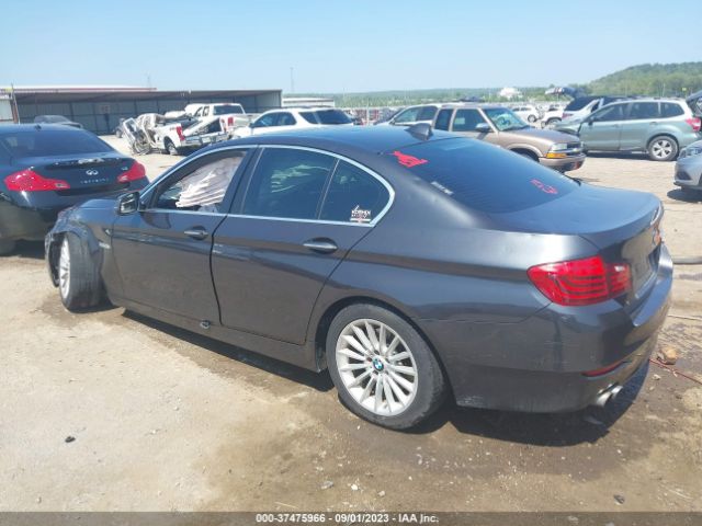 Photo 2 VIN: WBA5A5C50FD513450 - BMW 528I 