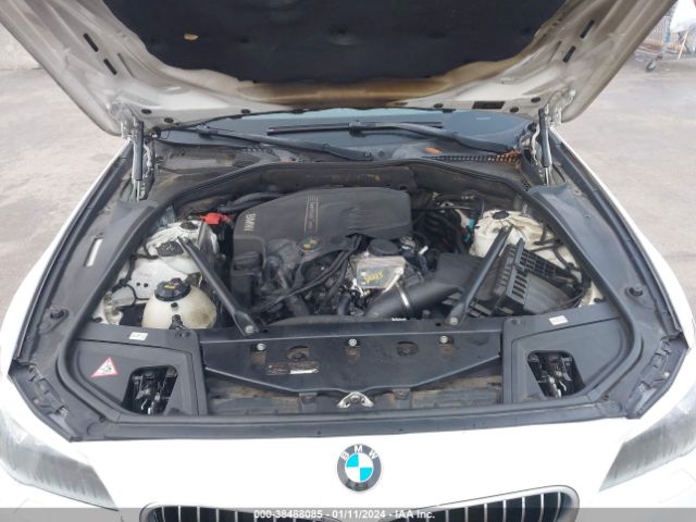 Photo 9 VIN: WBA5A5C51FD513408 - BMW 528I 