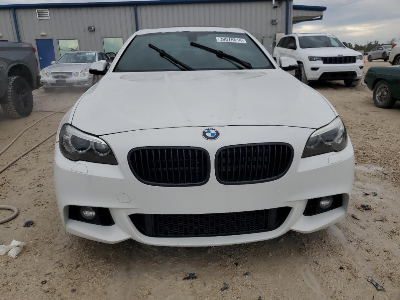 Photo 4 VIN: WBA5A5C51FD513702 - BMW 5ER 