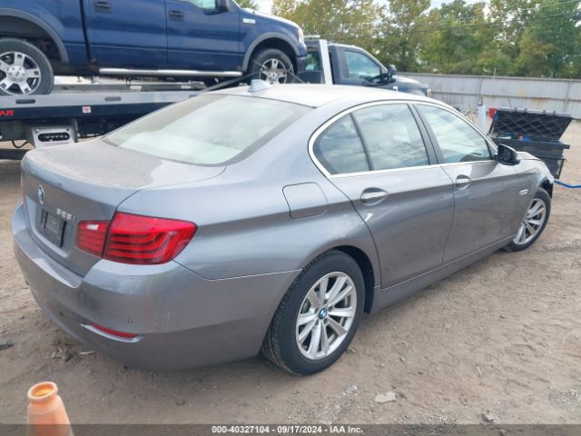 Photo 3 VIN: WBA5A5C51FD514669 - BMW 528I 