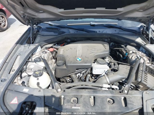 Photo 9 VIN: WBA5A5C51FD519399 - BMW 528I 