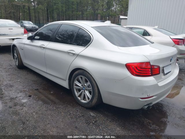 Photo 2 VIN: WBA5A5C52FD515605 - BMW 528I 