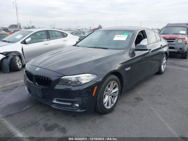 Photo 1 VIN: WBA5A5C53FD513796 - BMW 528I 