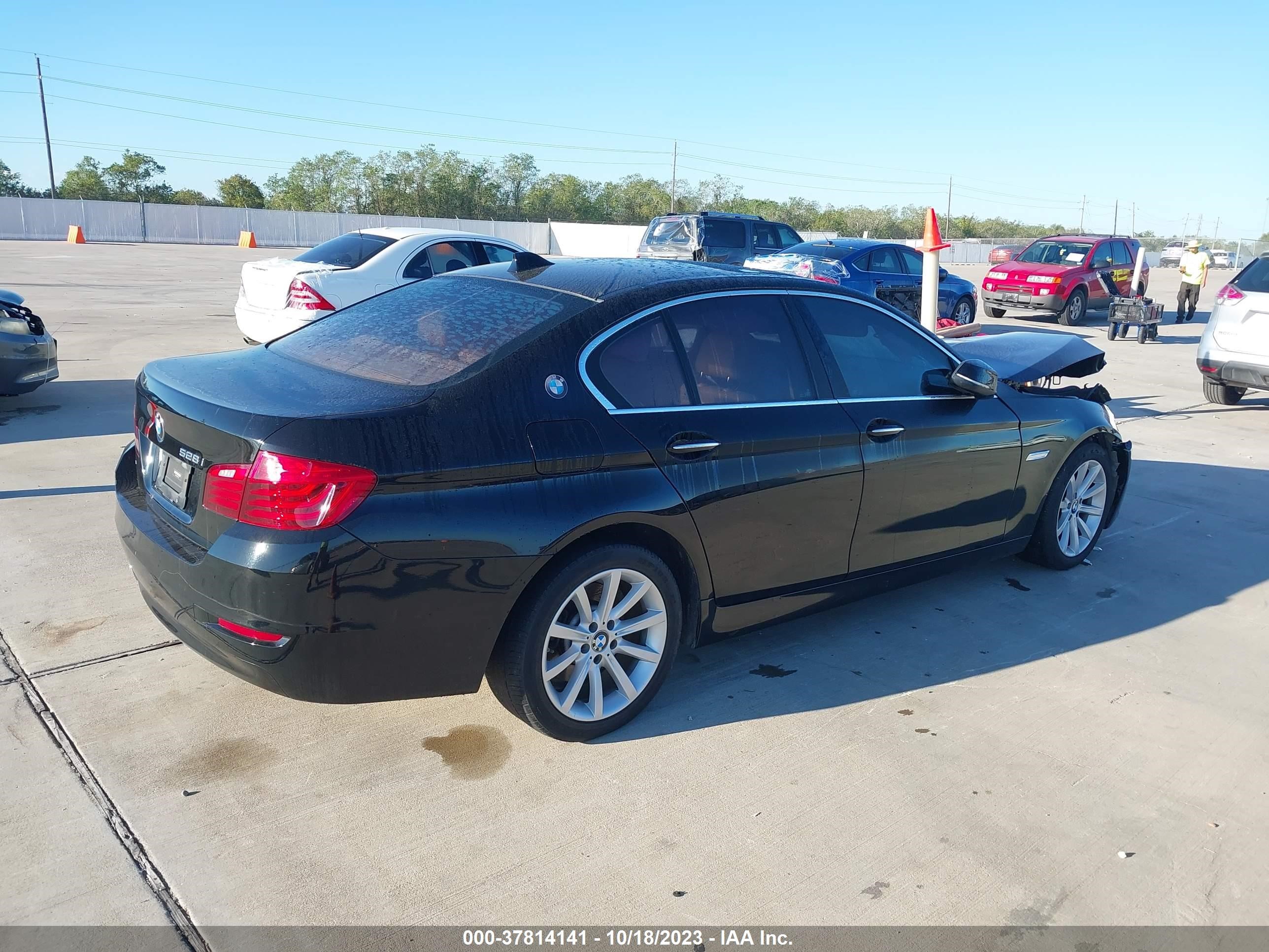 Photo 3 VIN: WBA5A5C54FD512673 - BMW 5ER 