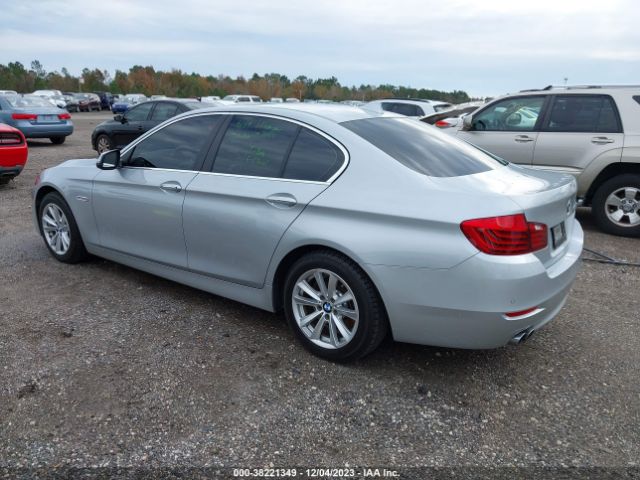 Photo 2 VIN: WBA5A5C54FD513421 - BMW 528I 