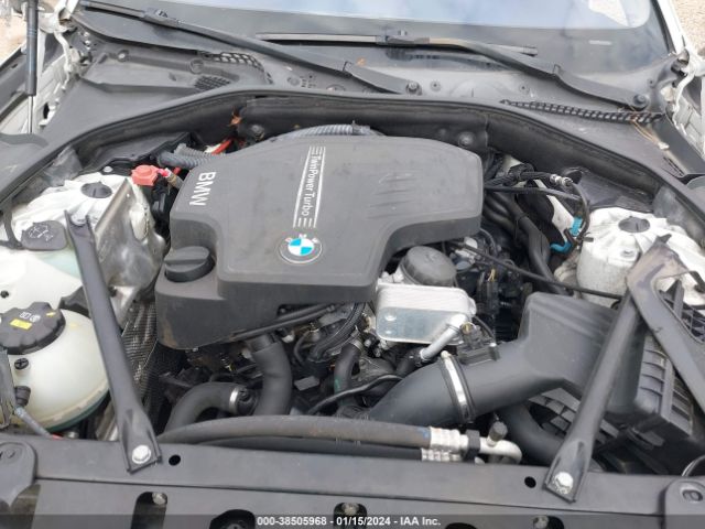 Photo 9 VIN: WBA5A5C54FD518067 - BMW 528I 