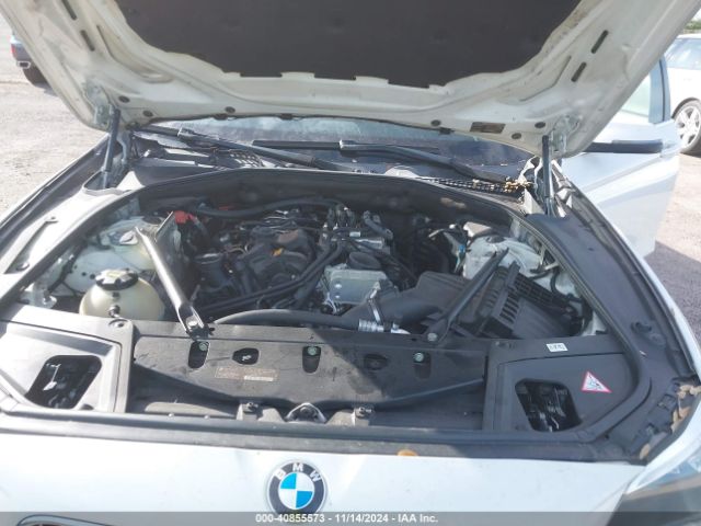 Photo 9 VIN: WBA5A5C54FD518358 - BMW 528I 