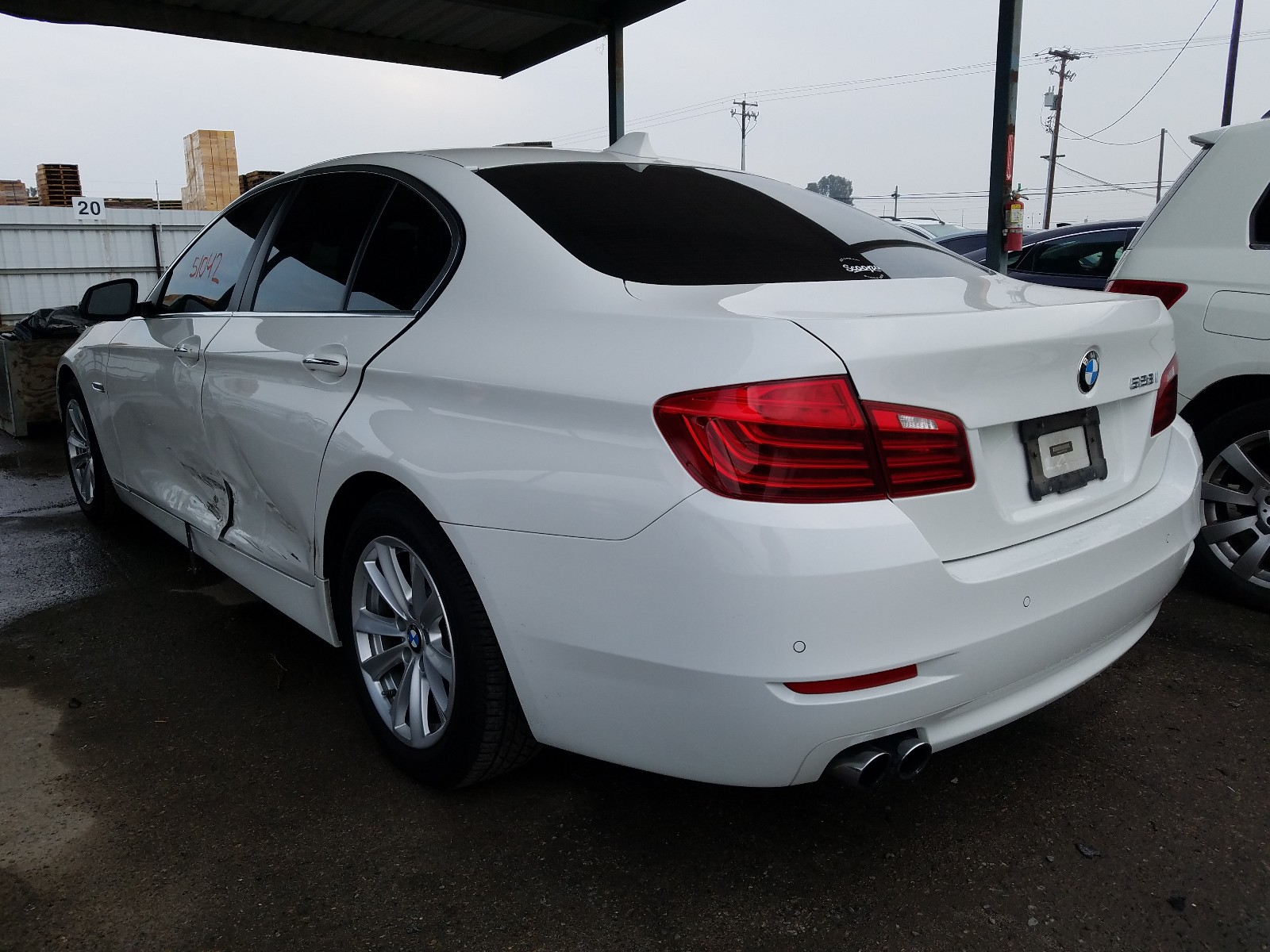 Photo 2 VIN: WBA5A5C54FD523768 - BMW 528 I 