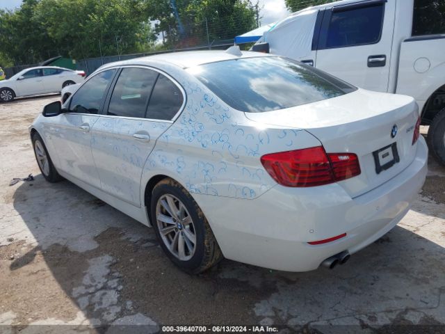 Photo 2 VIN: WBA5A5C54GD527028 - BMW 528I 