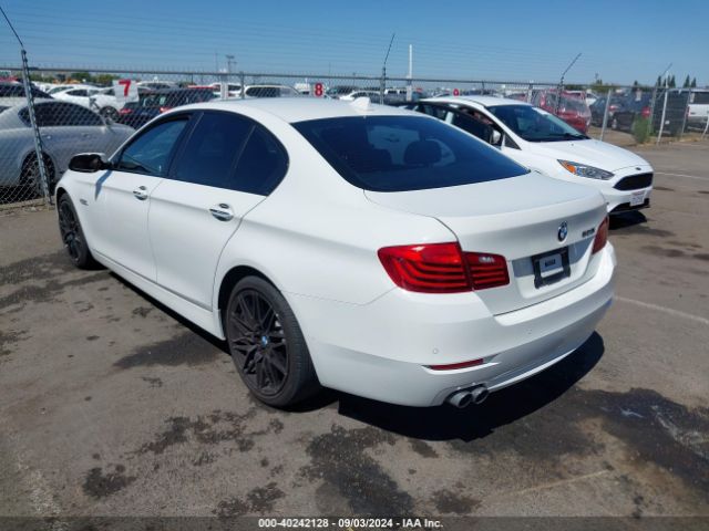 Photo 2 VIN: WBA5A5C54GD528096 - BMW 528I 