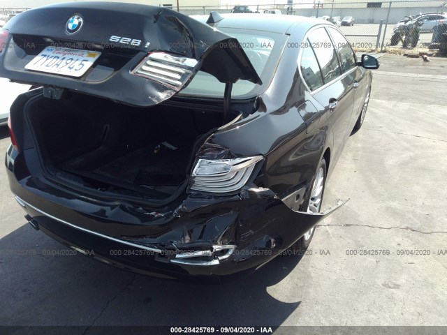 Photo 5 VIN: WBA5A5C55ED510557 - BMW 5 