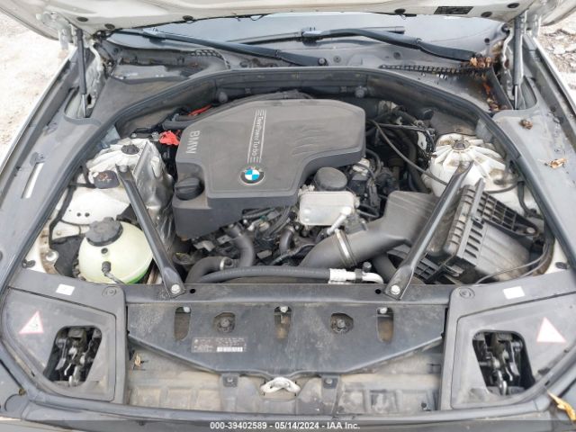 Photo 9 VIN: WBA5A5C56ED501267 - BMW 528I 