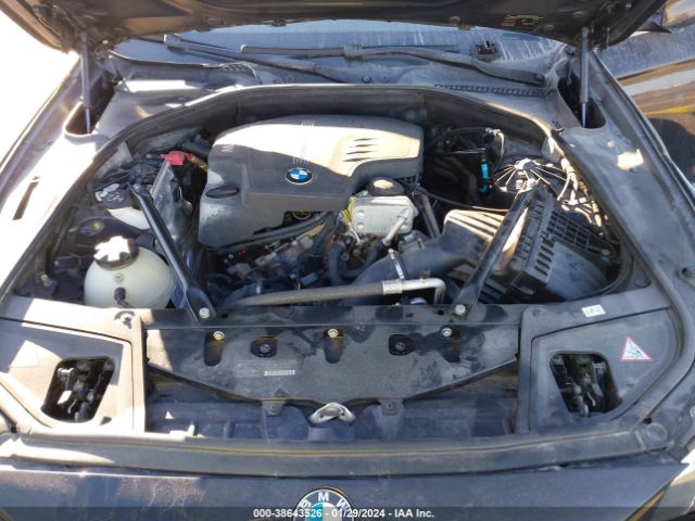 Photo 9 VIN: WBA5A5C56ED512477 - BMW 528I 