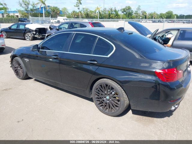 Photo 2 VIN: WBA5A5C56FD516031 - BMW 528I 