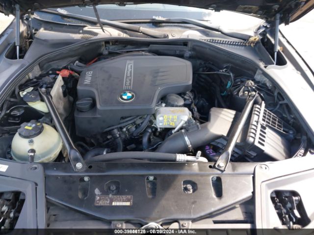 Photo 9 VIN: WBA5A5C56FD516031 - BMW 528I 