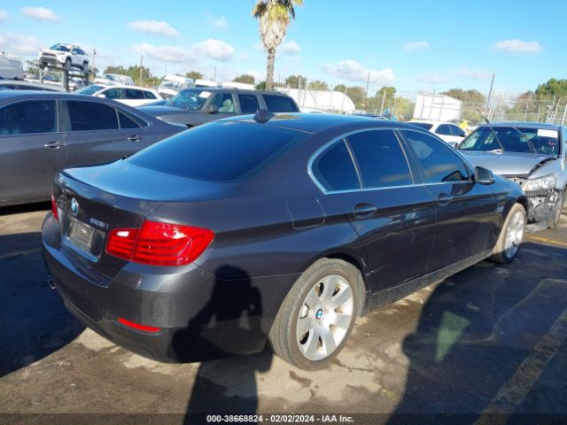 Photo 3 VIN: WBA5A5C56FD523500 - BMW 528I 