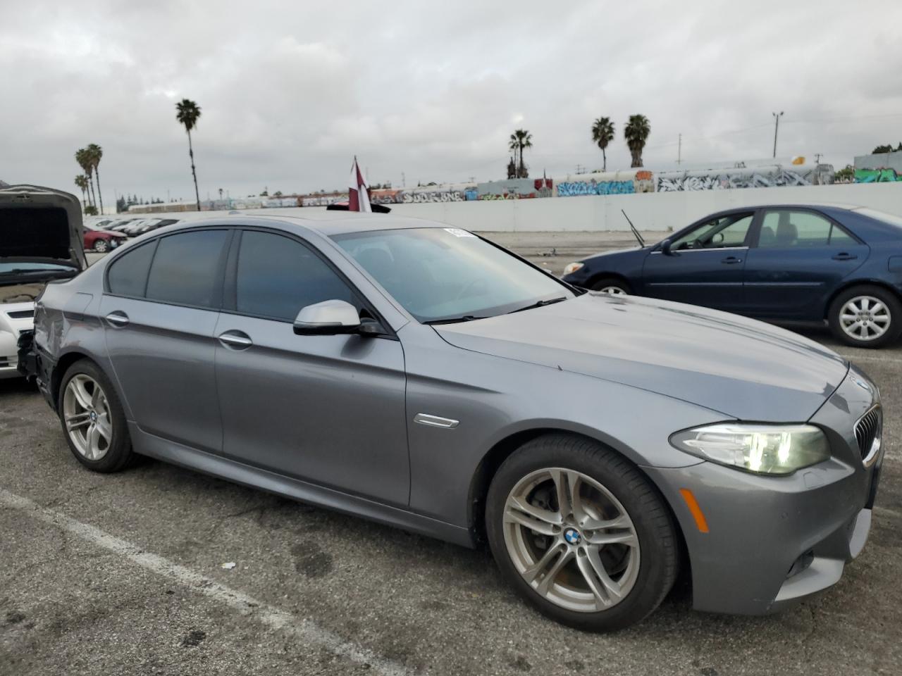 Photo 3 VIN: WBA5A5C56GD527905 - BMW 5ER 