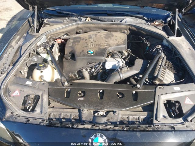 Photo 9 VIN: WBA5A5C56GG351520 - BMW 528I 